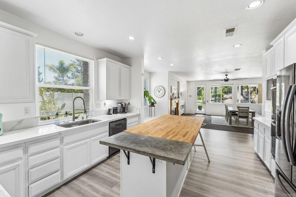 45608 Corte Royal Property Photo 14