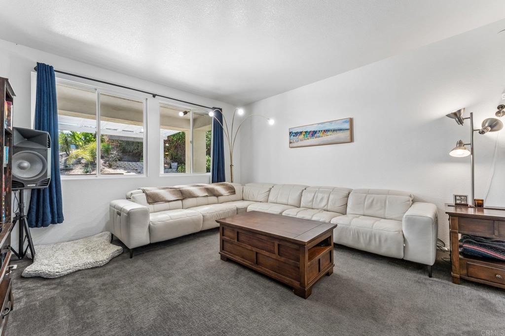 45608 Corte Royal Property Photo 32