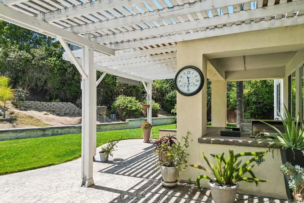 45608 Corte Royal Property Photo 38