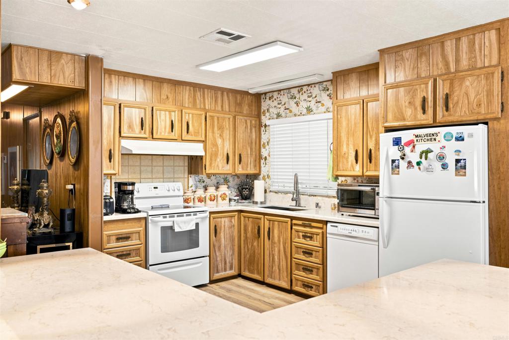 18218 Paradise Mountain Road 148 Property Photo 8