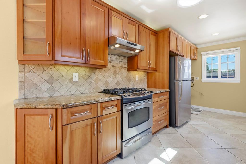 1677 Sandos Street Property Photo 17
