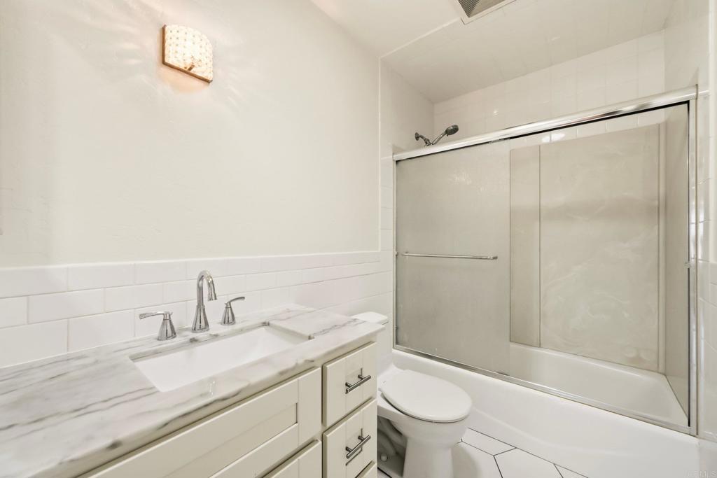 1677 Sandos Street Property Photo 31