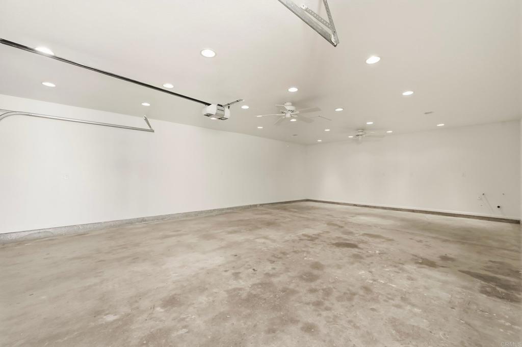 1677 Sandos Street Property Photo 32