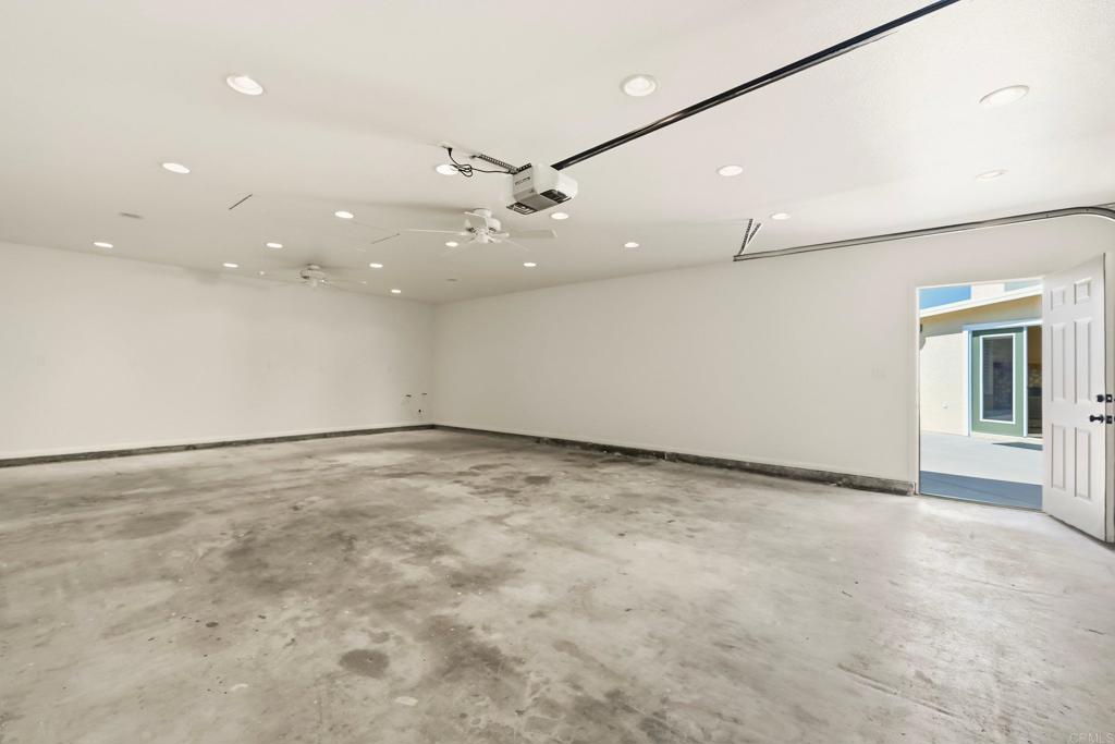 1677 Sandos Street Property Photo 33