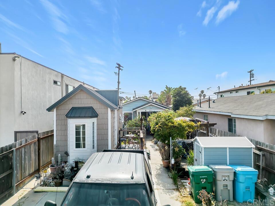 4171 1/2 36th Street Property Photo 4