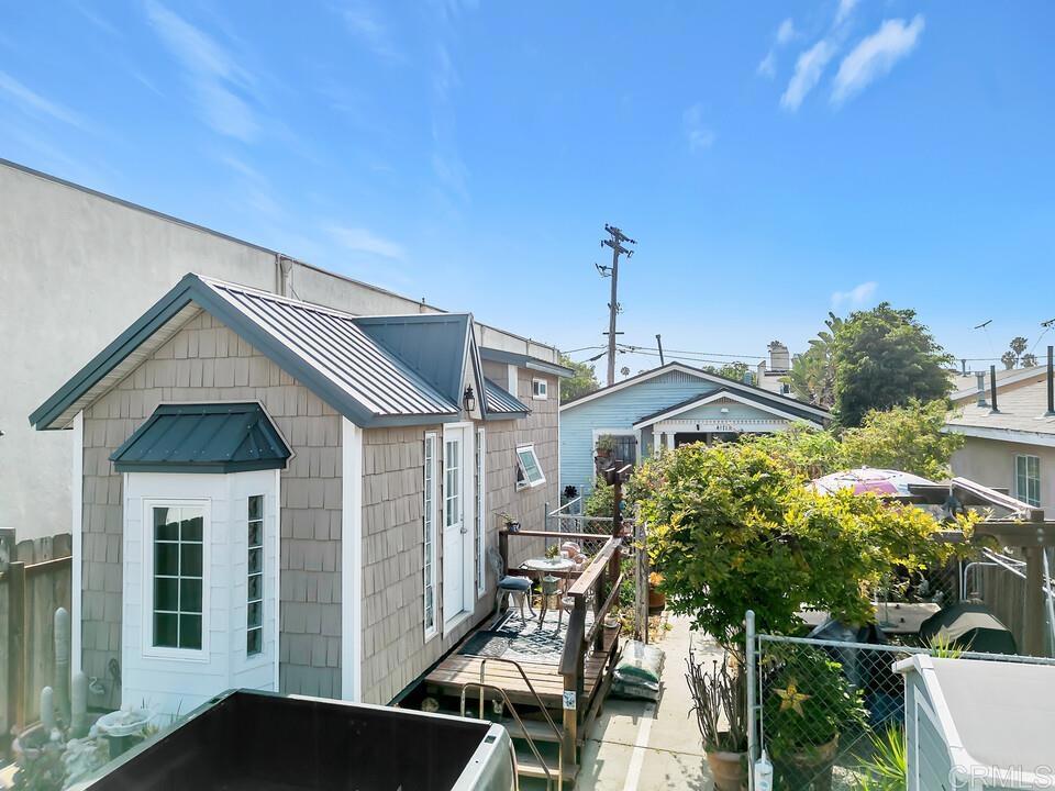 4171 1/2 36th Street Property Photo 5