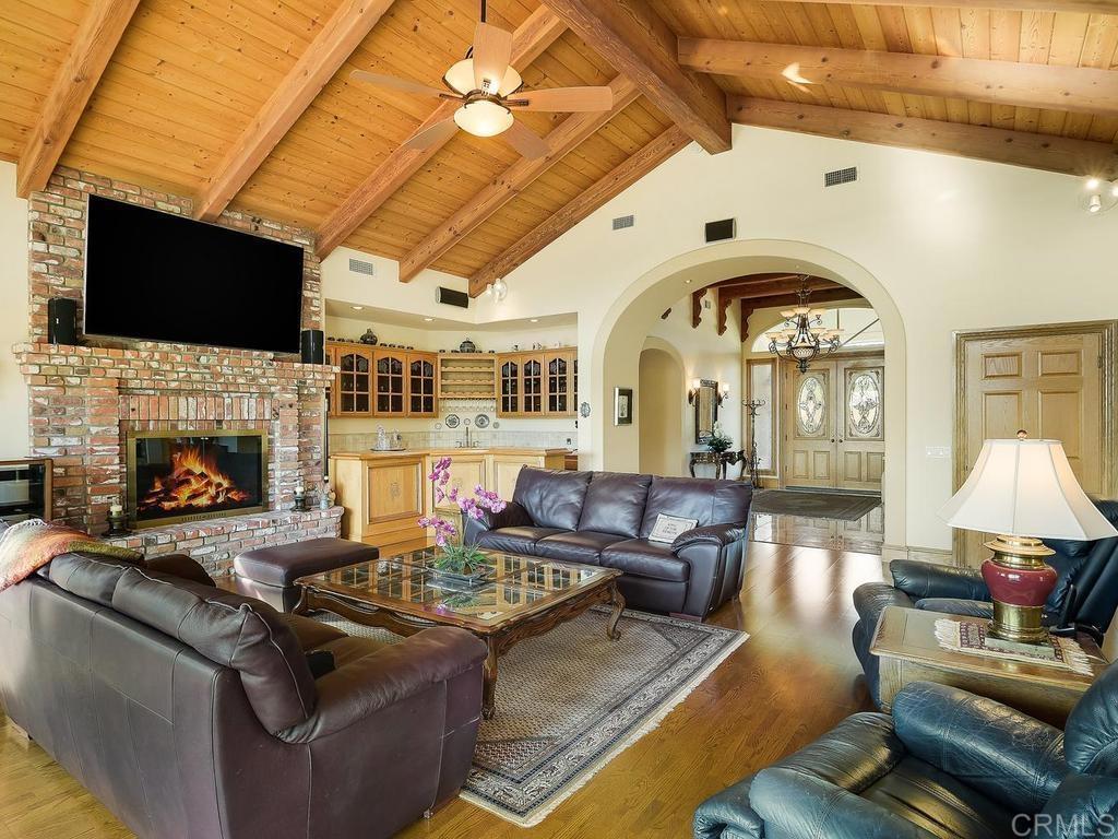 31481 Lake Vista Circle Property Photo 11
