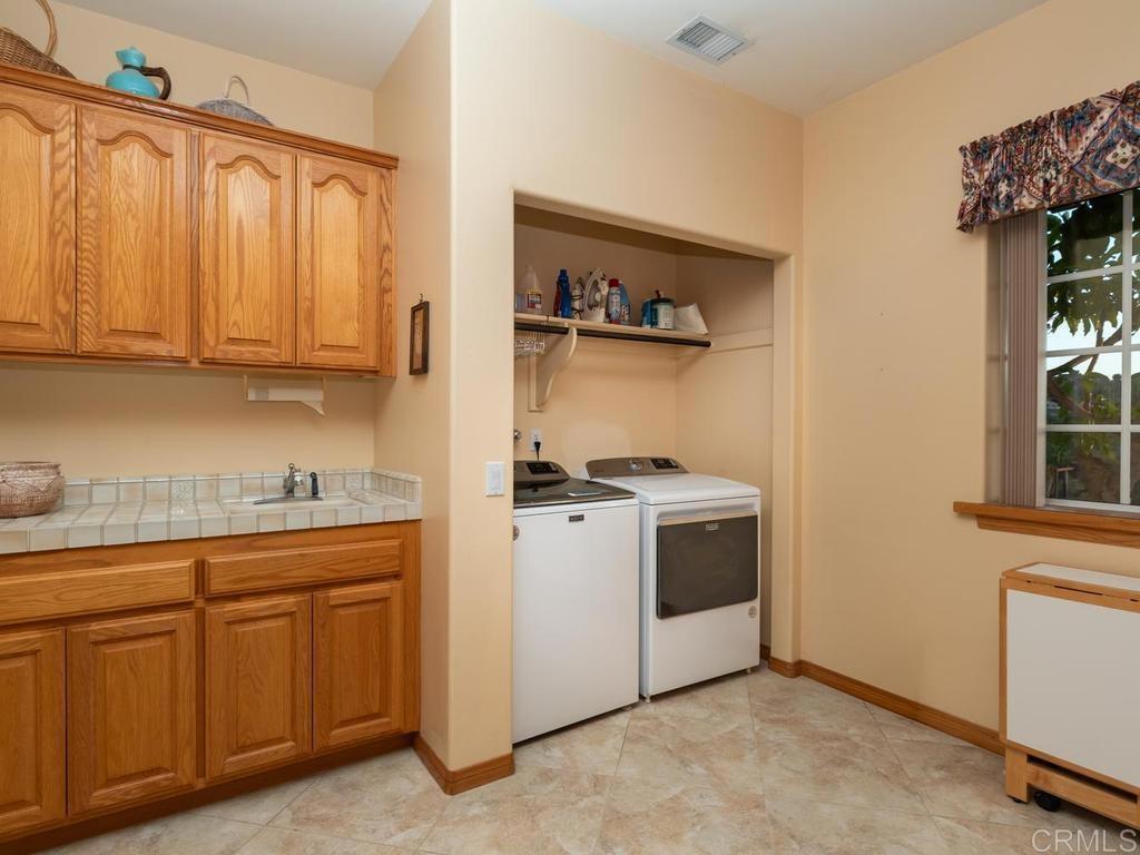 31481 Lake Vista Circle Property Photo 42