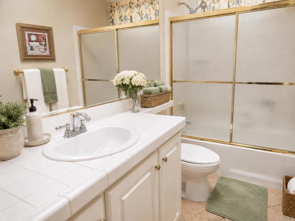 8975 Lawrence Welk Drive 5 Property Photo 11