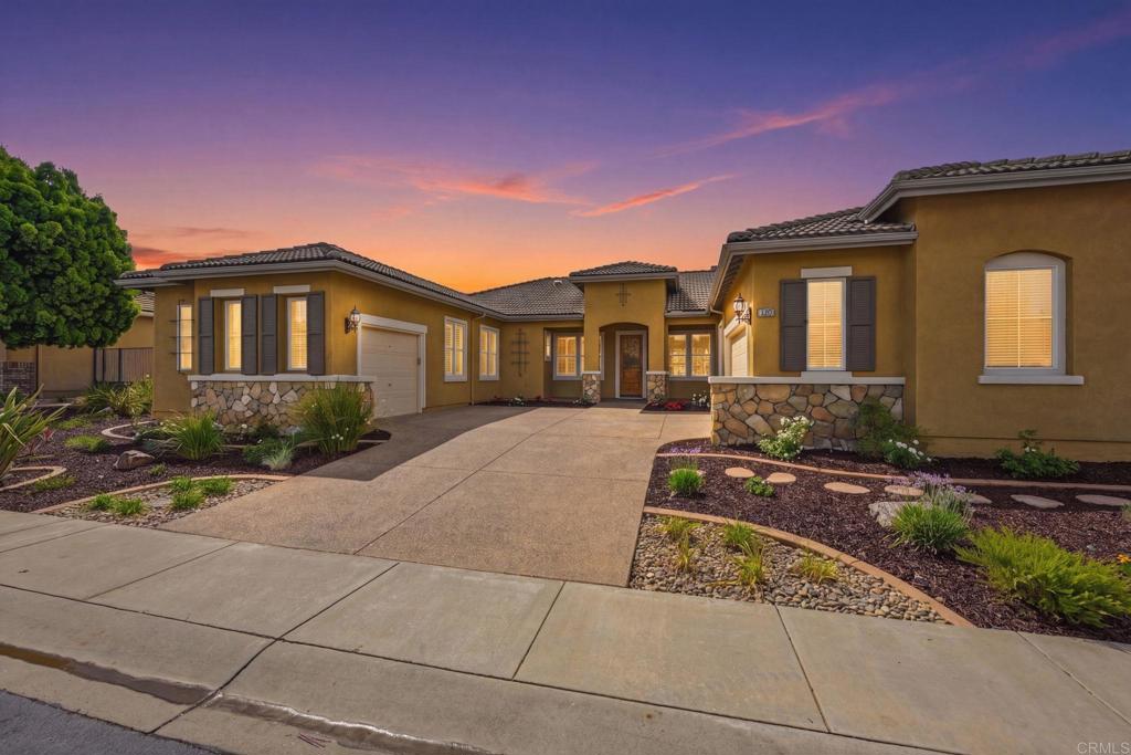 363 Melbourne Glen Property Photo 1