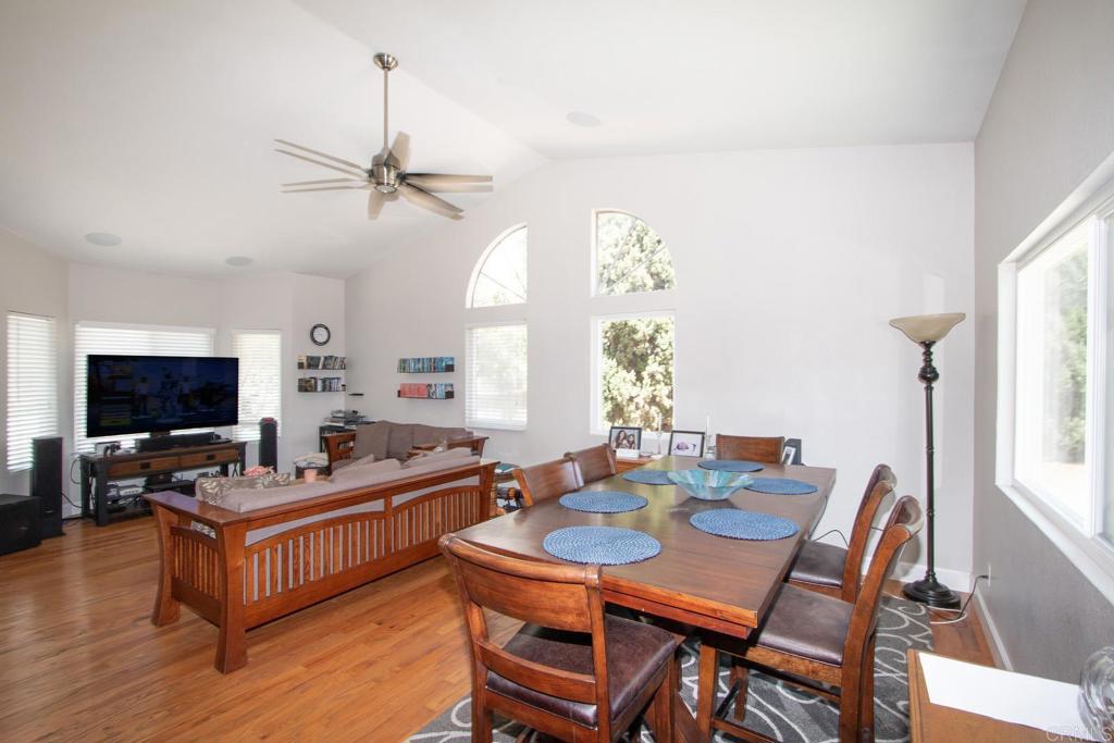 1417 Grey Oaks Court Property Photo 5
