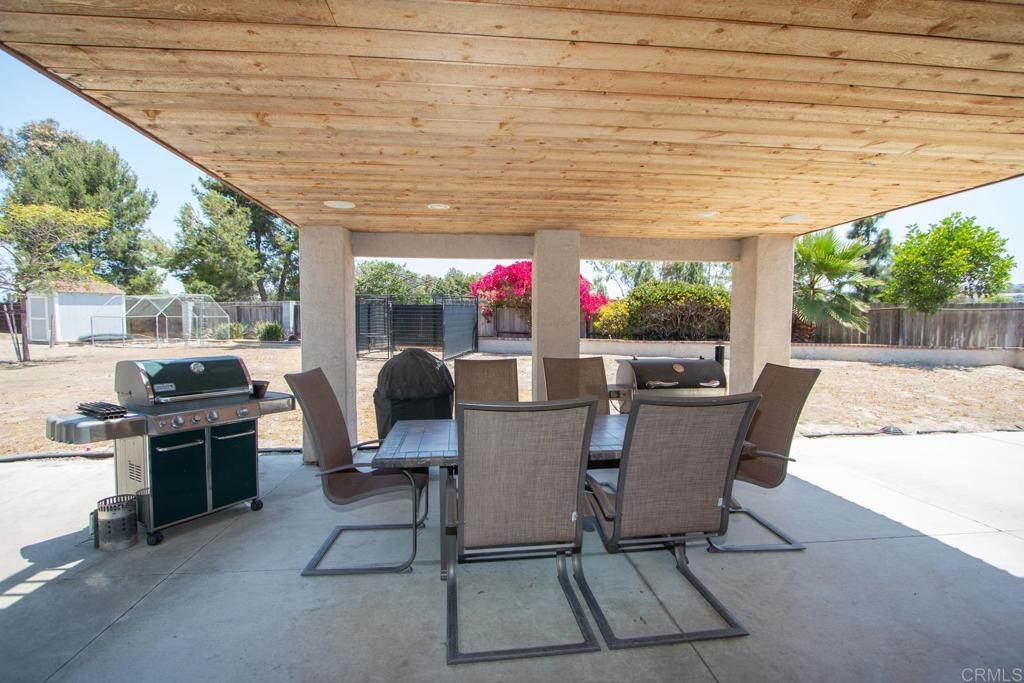 1417 Grey Oaks Court Property Photo 13