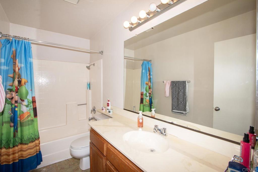 1417 Grey Oaks Court Property Photo 16