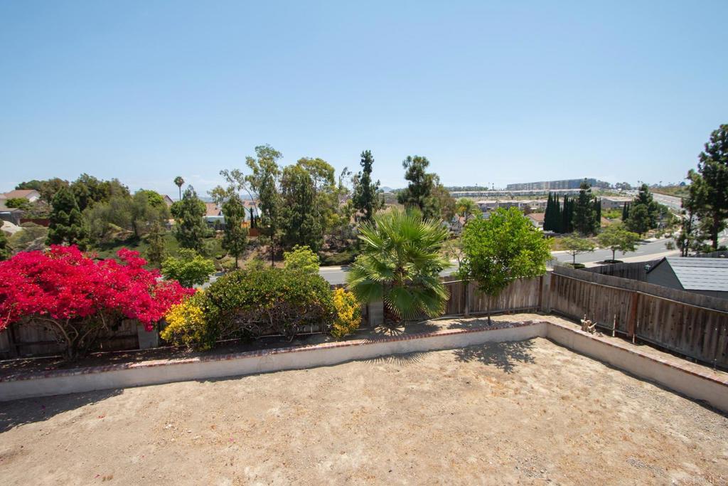 1417 Grey Oaks Court Property Photo 25