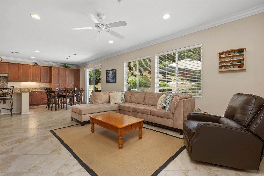 28292 Meadow Glen Way W Property Photo 19