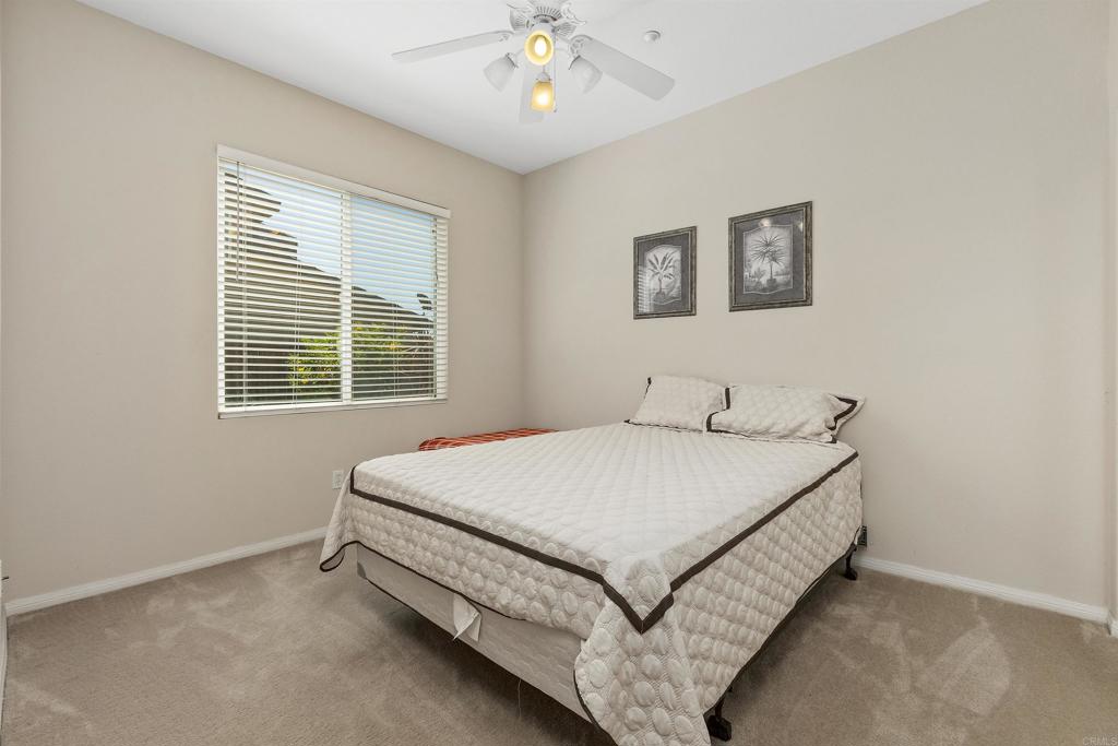 28292 Meadow Glen Way W Property Photo 22