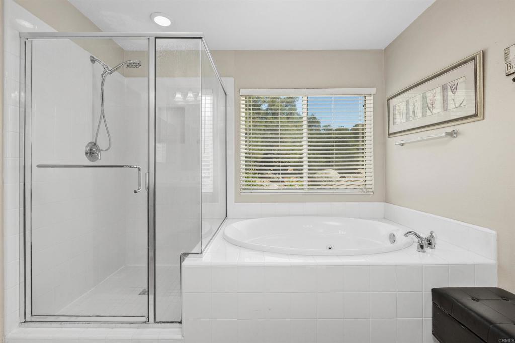 28292 Meadow Glen Way W Property Photo 29