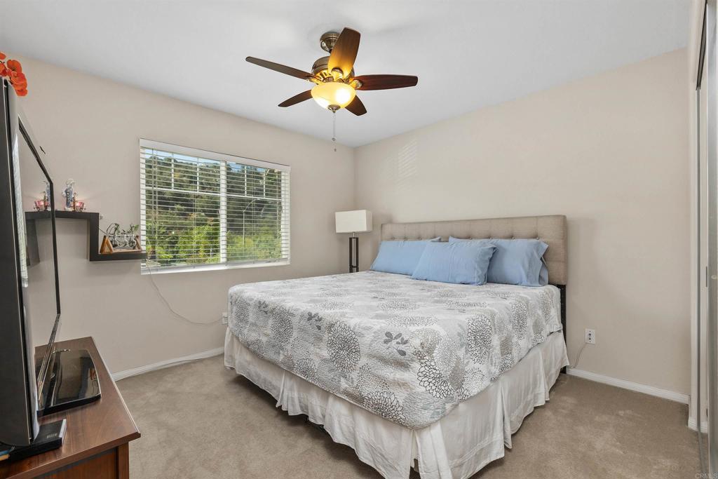28292 Meadow Glen Way W Property Photo 34