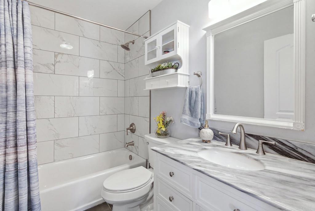 10930 Sombra Court Property Photo 17