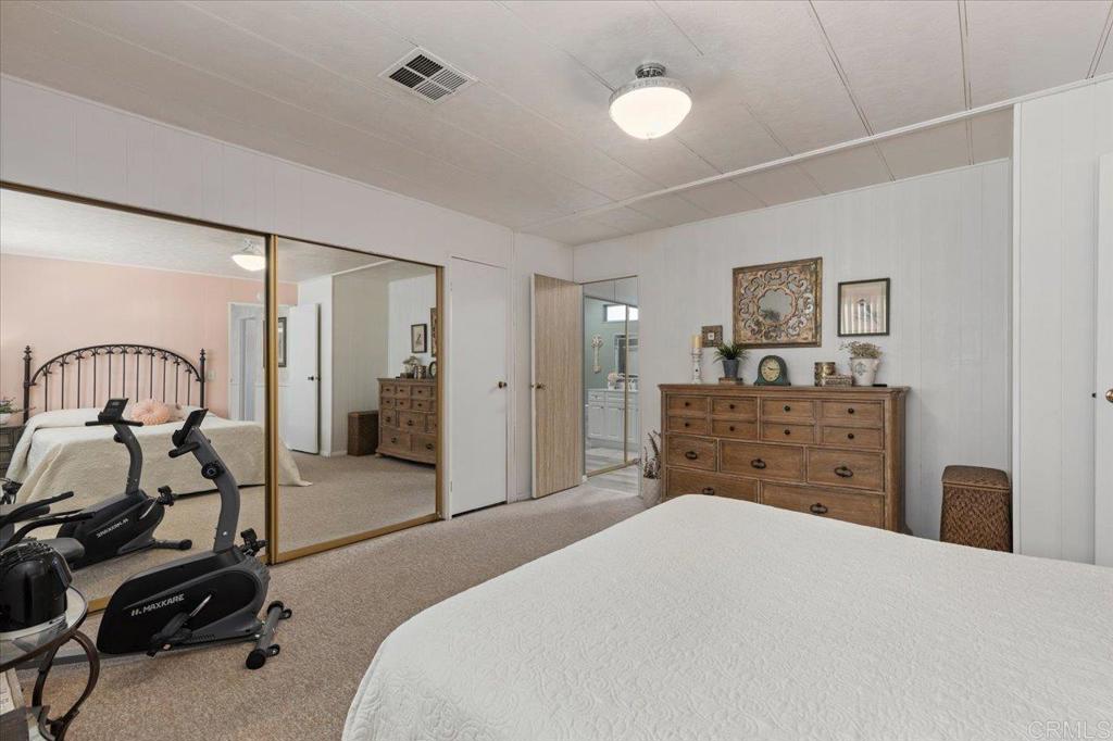 955 Howard Avenue 41 Property Photo 12