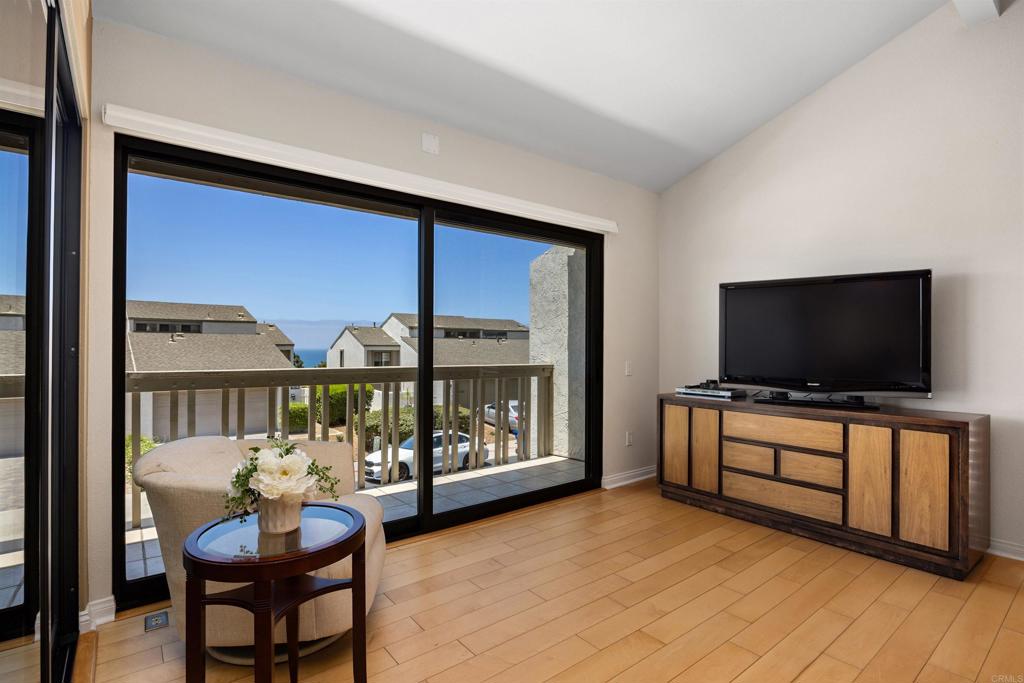 13113 Caminito Mar Villa Property Photo 4