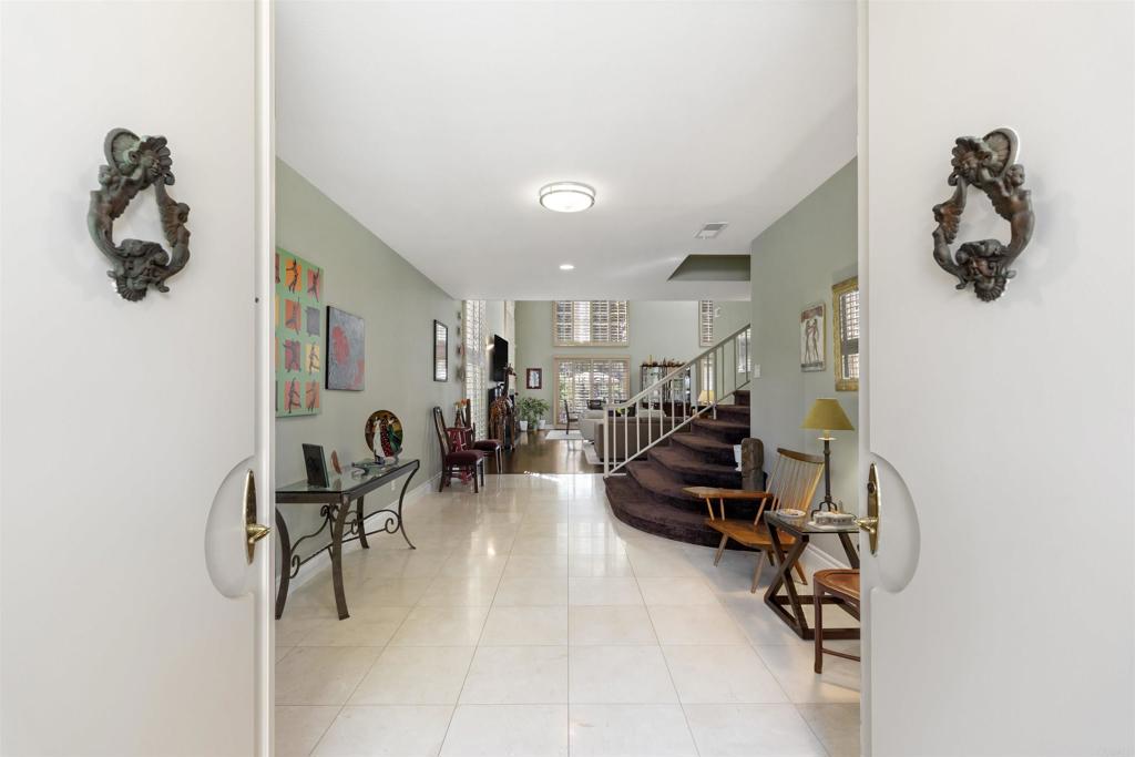7489 Via De Fortuna Property Photo 5