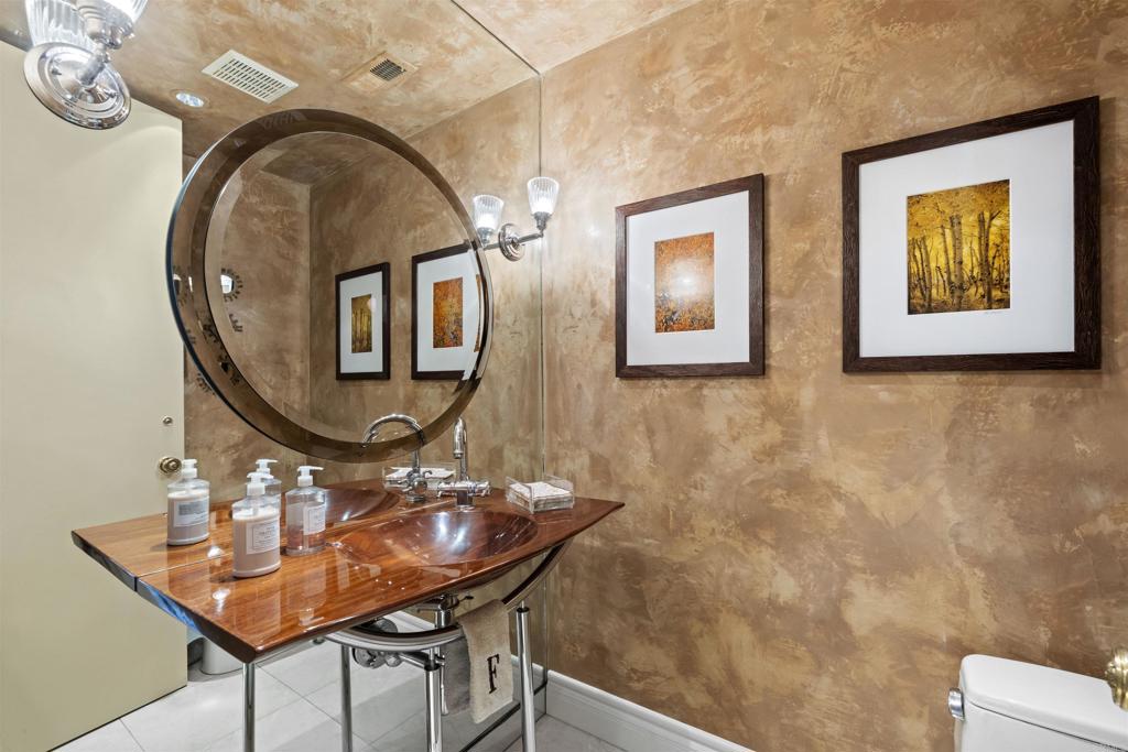 7489 Via De Fortuna Property Photo 14