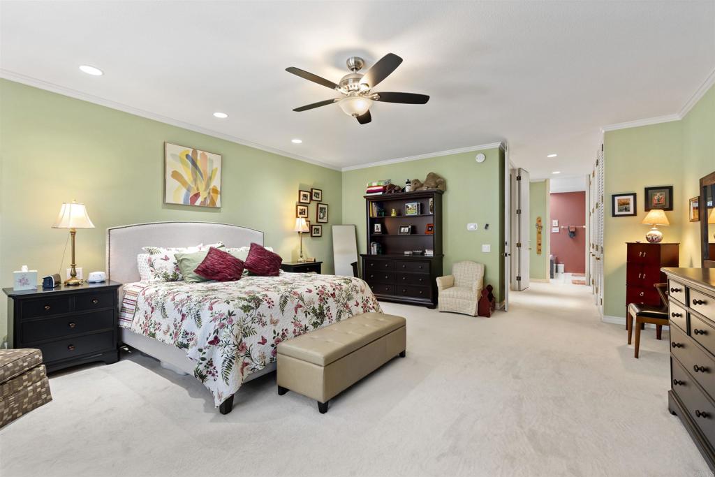 7489 Via De Fortuna Property Photo 16