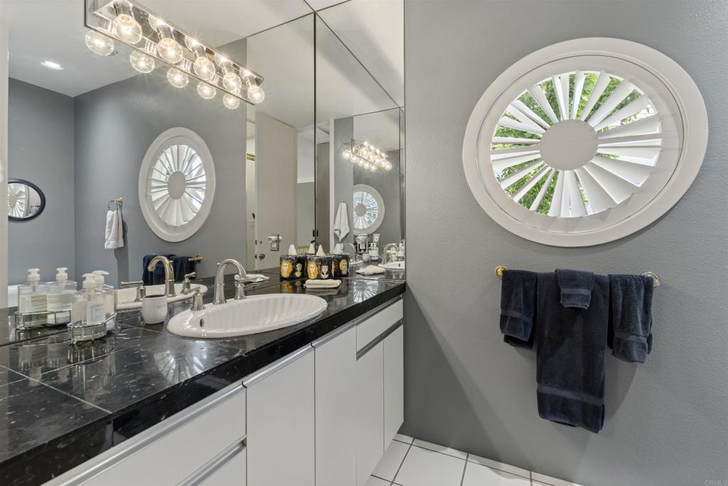 7489 Via De Fortuna Property Photo 21