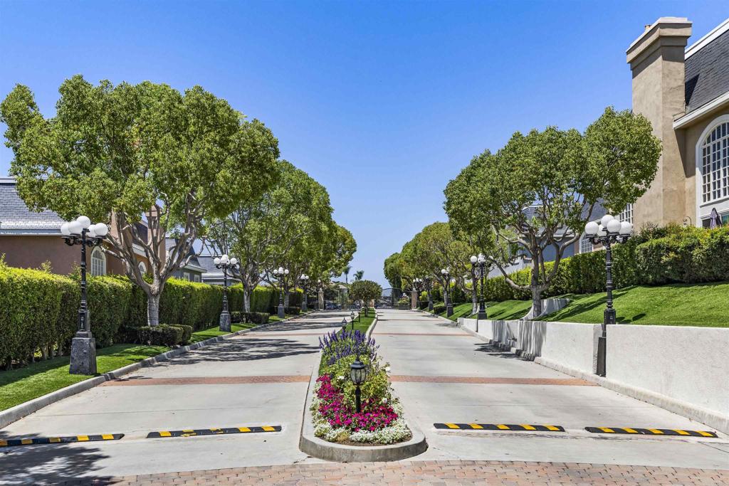 7489 Via De Fortuna Property Photo 33