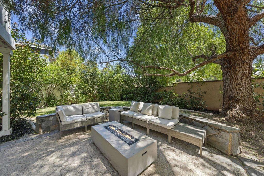 43870 Gatewood Way Property Photo 11