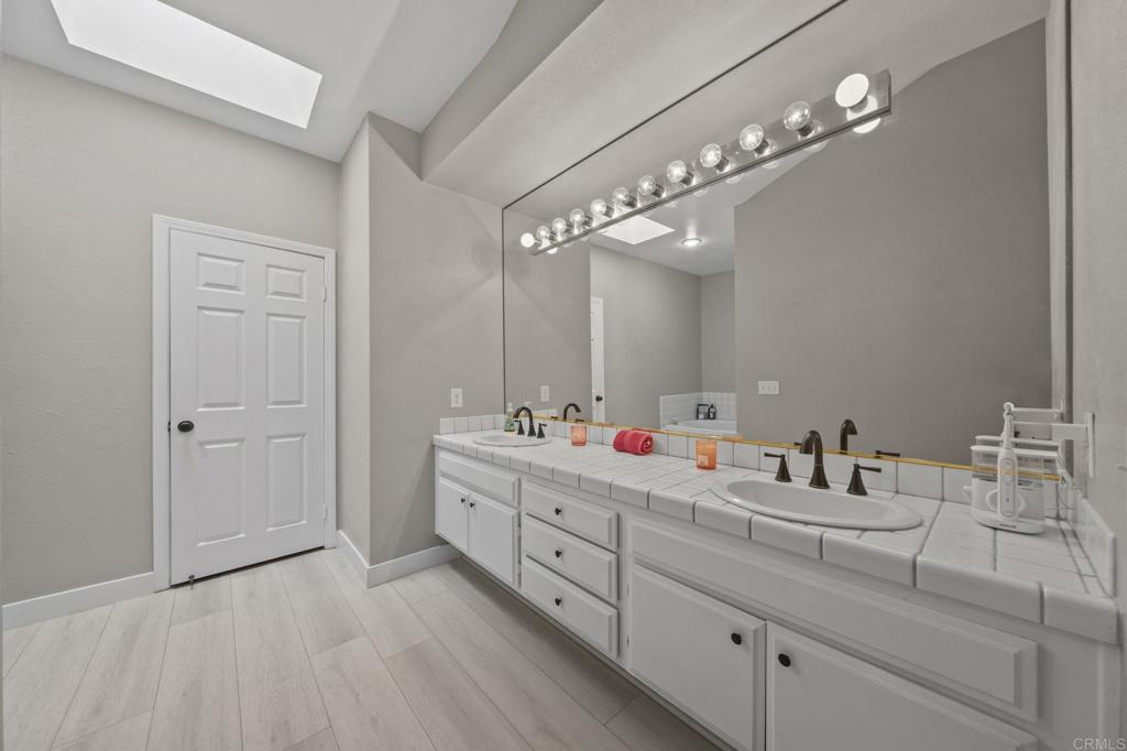 43870 Gatewood Way Property Photo 29