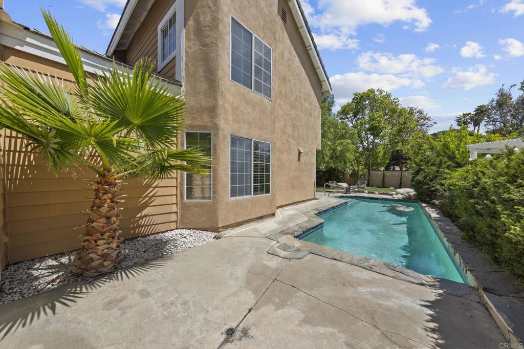 43870 Gatewood Way Property Photo 40