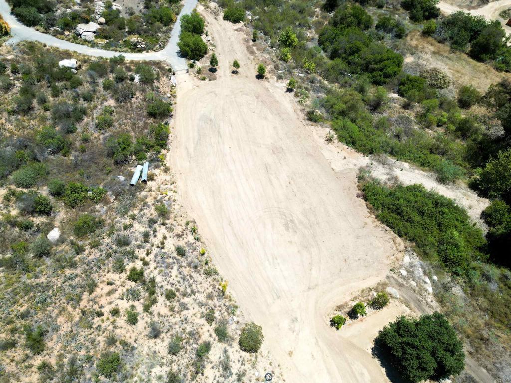 5589 Rainbow Creek Road Property Photo 7