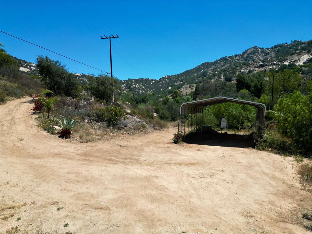 5589 Rainbow Creek Road Property Photo 14