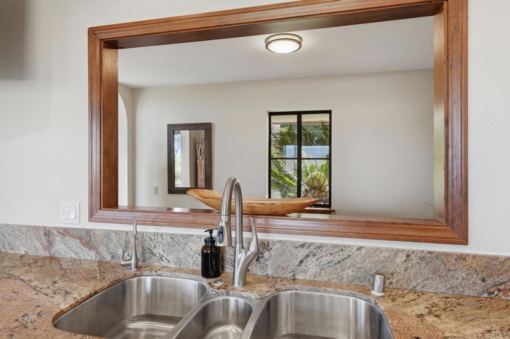 4280 Los Vecinos Property Photo 13