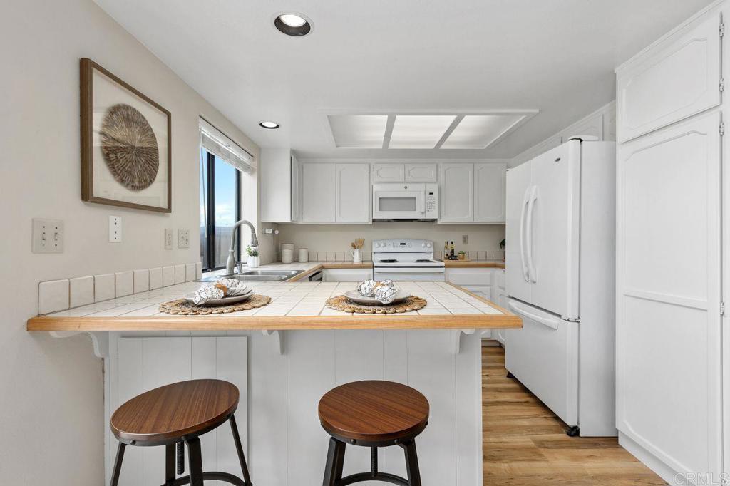 6890 Peach Tree Road Property Photo 17