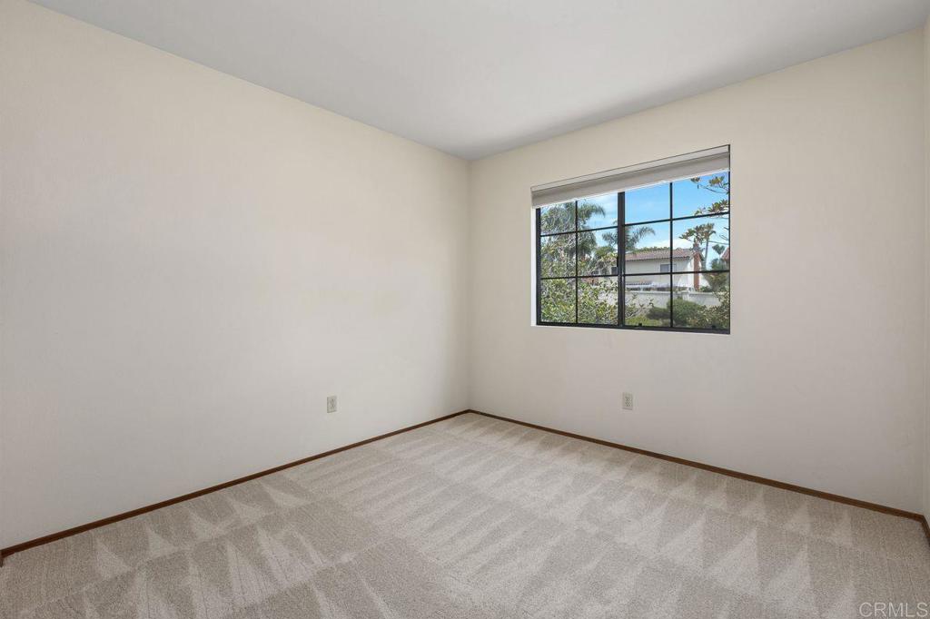 6890 Peach Tree Road Property Photo 28