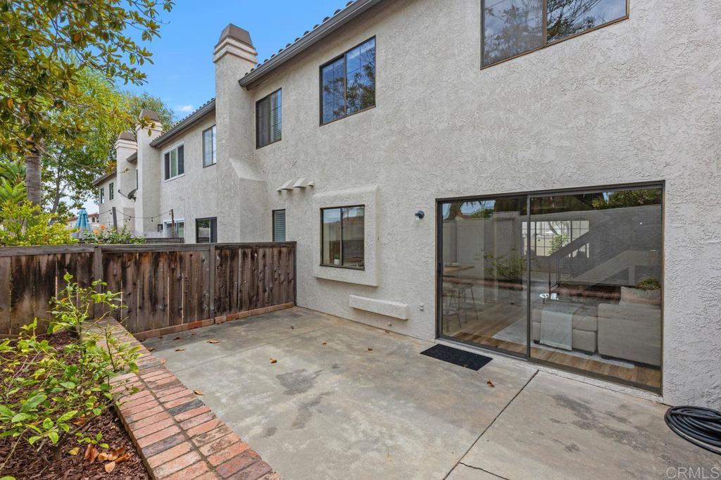 6890 Peach Tree Road Property Photo 32