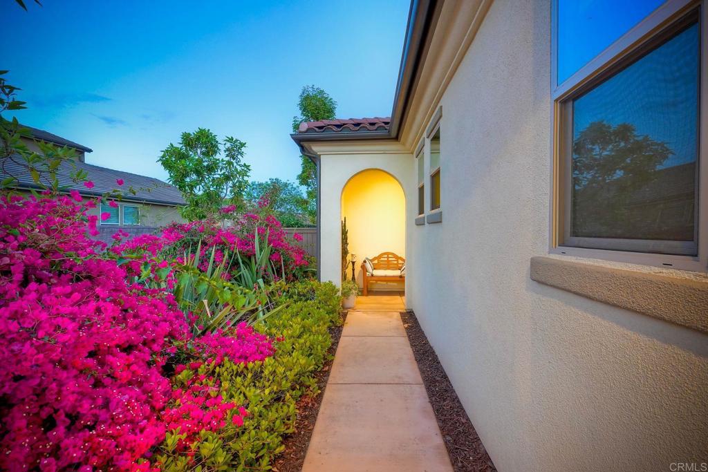 8068 Auberge Circle Property Photo 4