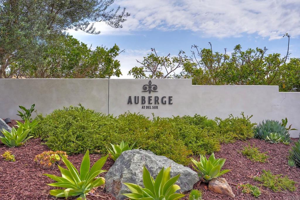 8068 Auberge Circle Property Photo 59