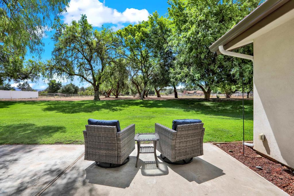 15459 Glentree Road Property Photo 30