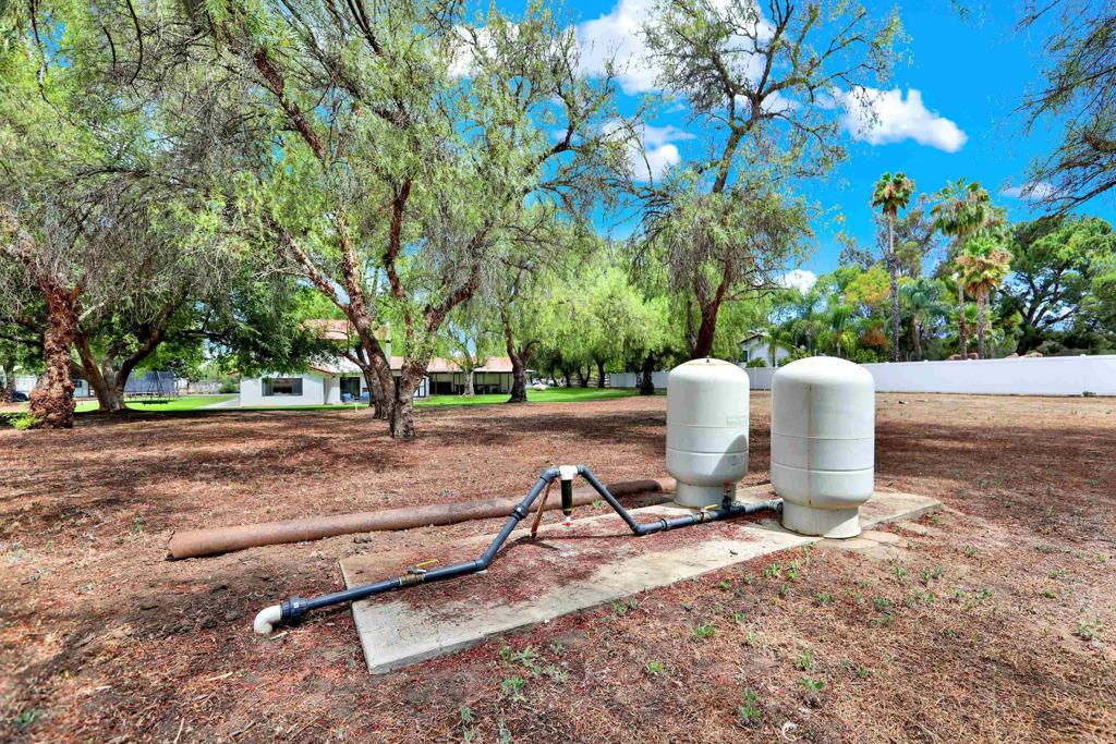 15459 Glentree Road Property Photo 33
