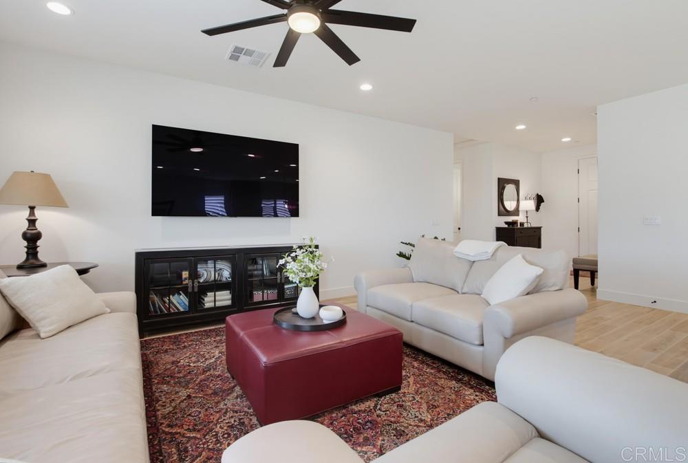 3437 Foxley Drive Property Photo 11