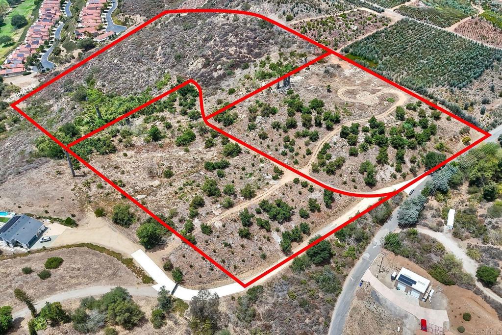 Twin Oaks Valley Rd. Property Photo 4