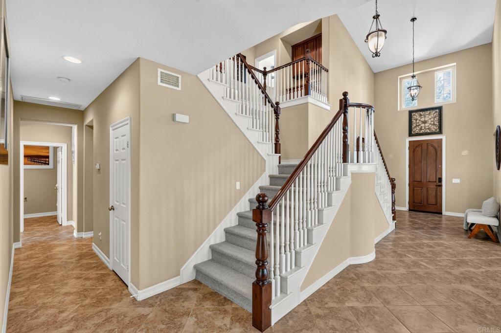 813 Genoa Way Property Photo 10