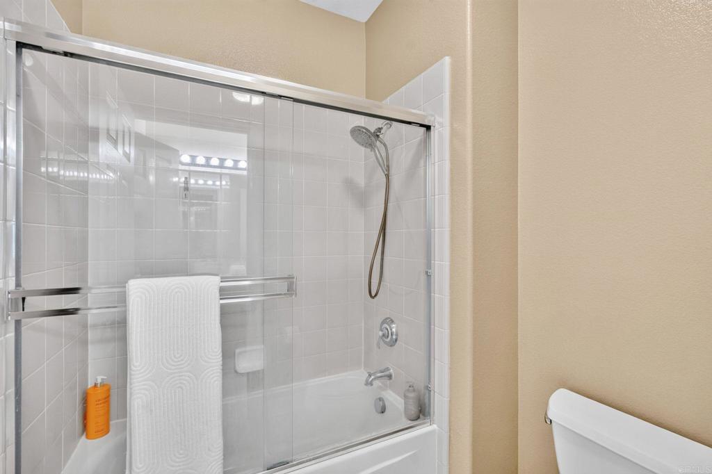 813 Genoa Way Property Photo 43