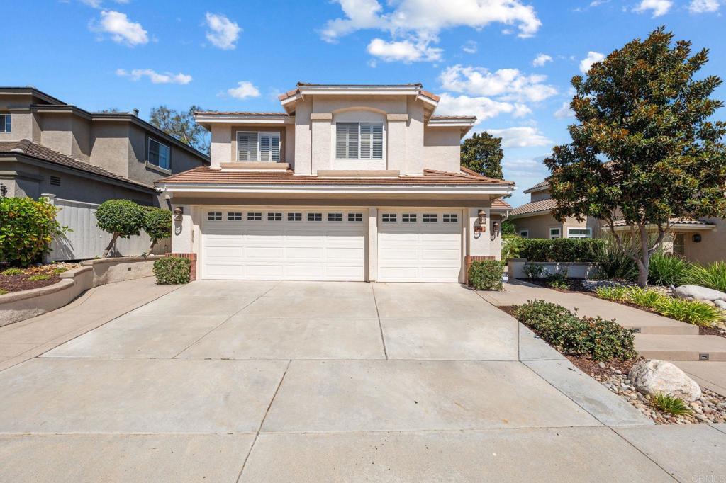 881 Masters Drive Property Photo 1