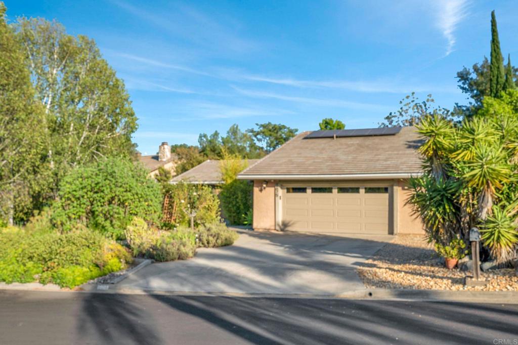 9675 Indian Creek Way Property Photo 2