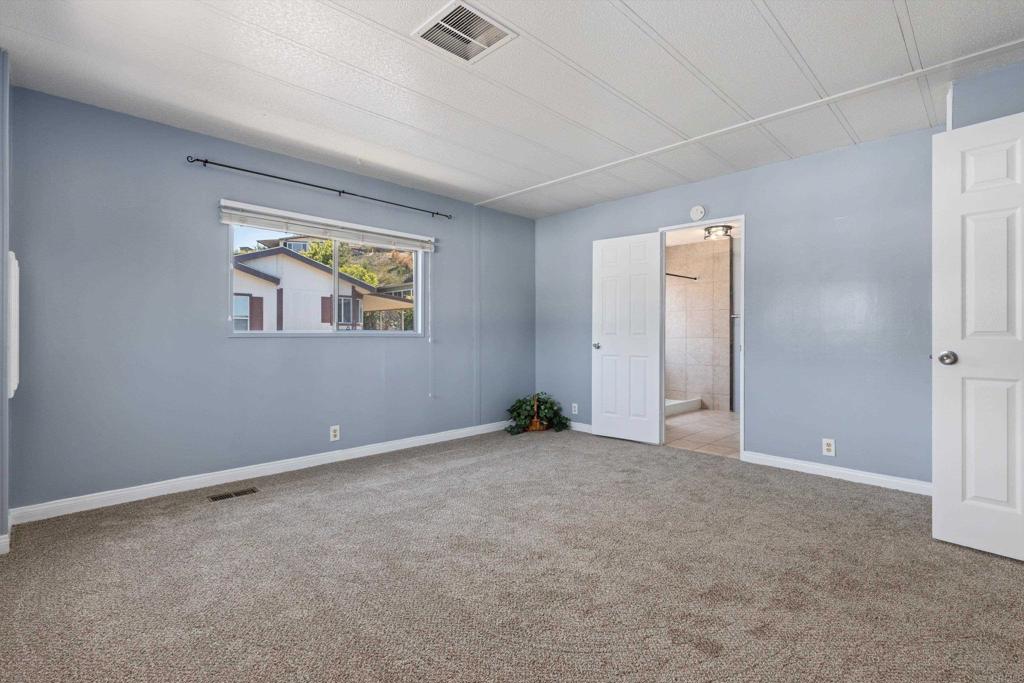 971 Borden Road 18 Property Photo 18